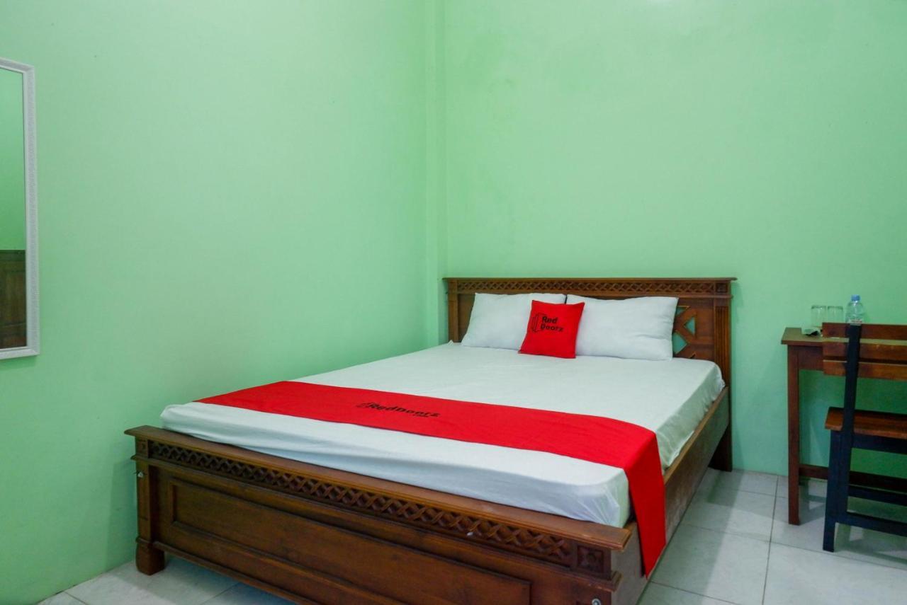 Reddoorz Syariah Near Monumen Jogja Kembali Hotel Kejayan Ngoại thất bức ảnh